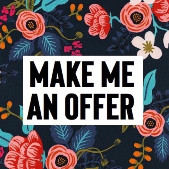 Green Geo Print Scarf Shoulder Wrap 68" x 36" - Picture 9 of 9